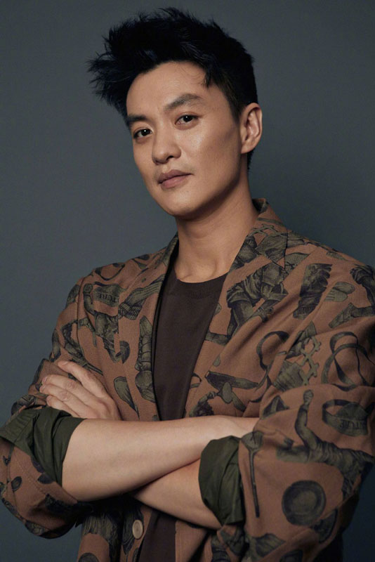 周一圍最新照片,時代星光下的璀璨瞬間