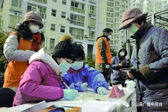 最新疫情背景下社區(qū)工作的應(yīng)對(duì)策略與挑戰(zhàn)